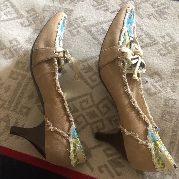 Ginger Goff vintage heels - Picture 5 of 16